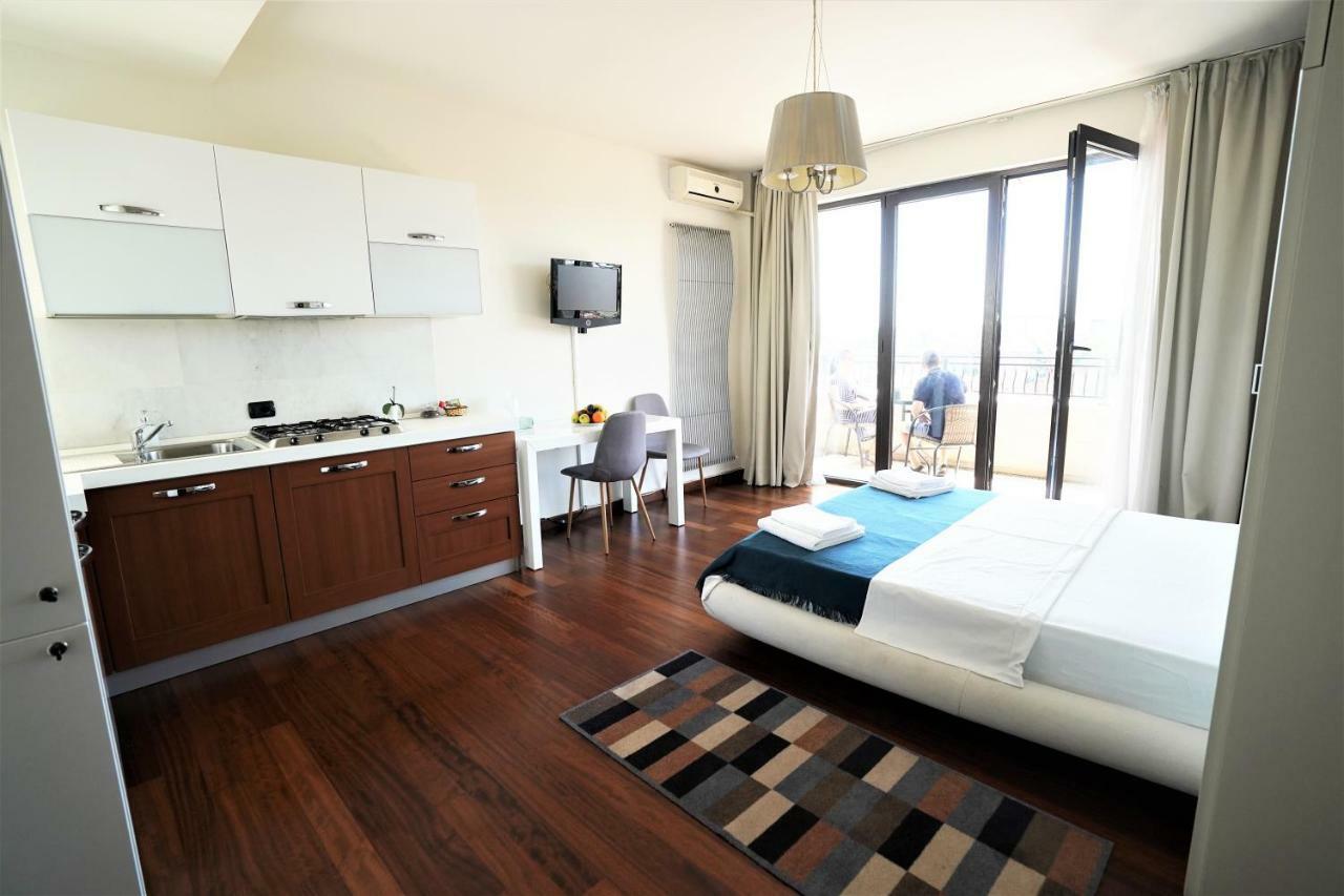 בוקרשט City Center Premium Apartments מראה חיצוני תמונה